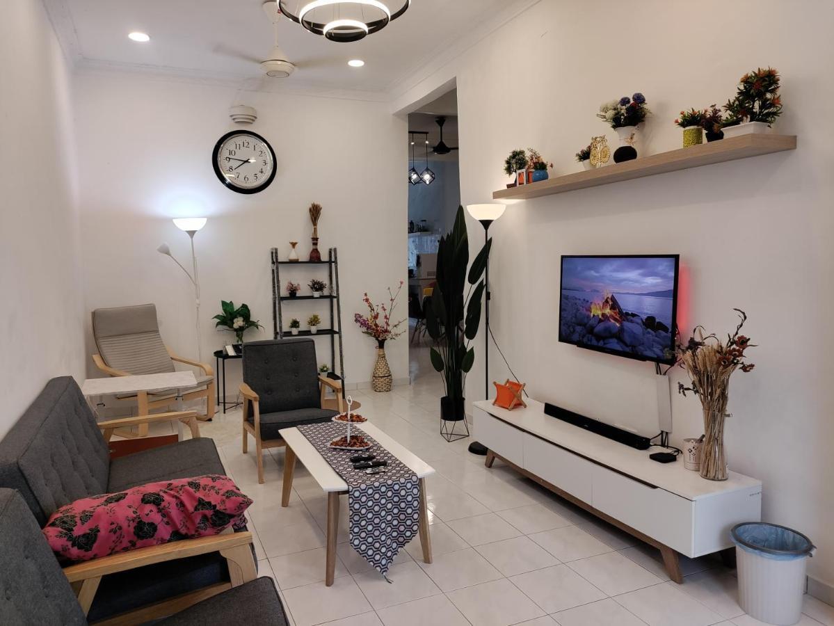 Ubaid Homestay Seremban Exterior foto